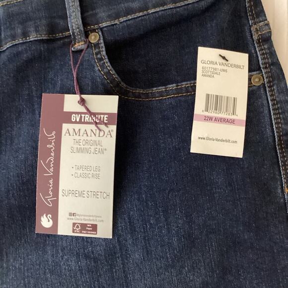 Gloria Vanderbilt Amanda Tapered Leg Jeans 22W Classic Rise Slimming NWT Stretch - Picture 4 of 10